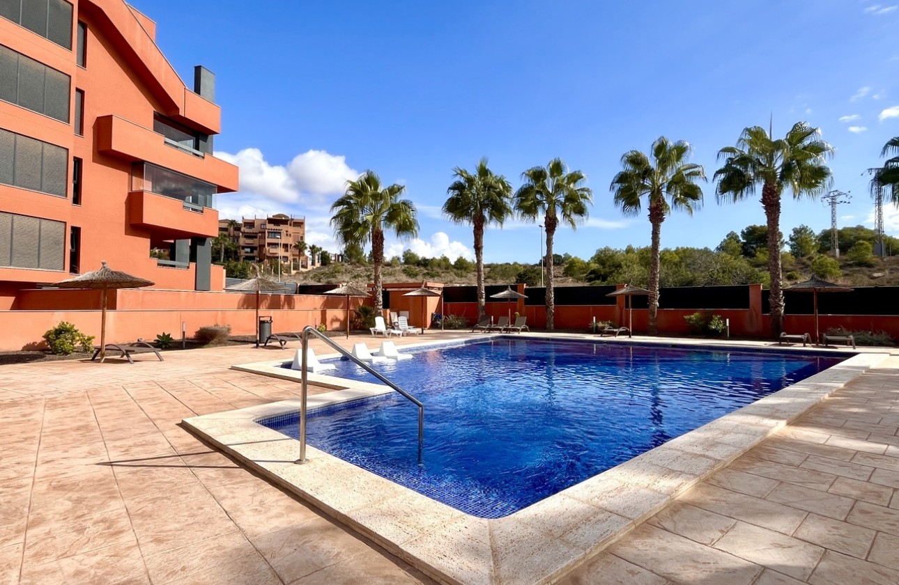 Sprzedaż - Apartament / Mieszkanie -
Villamartín - Costa Blanca