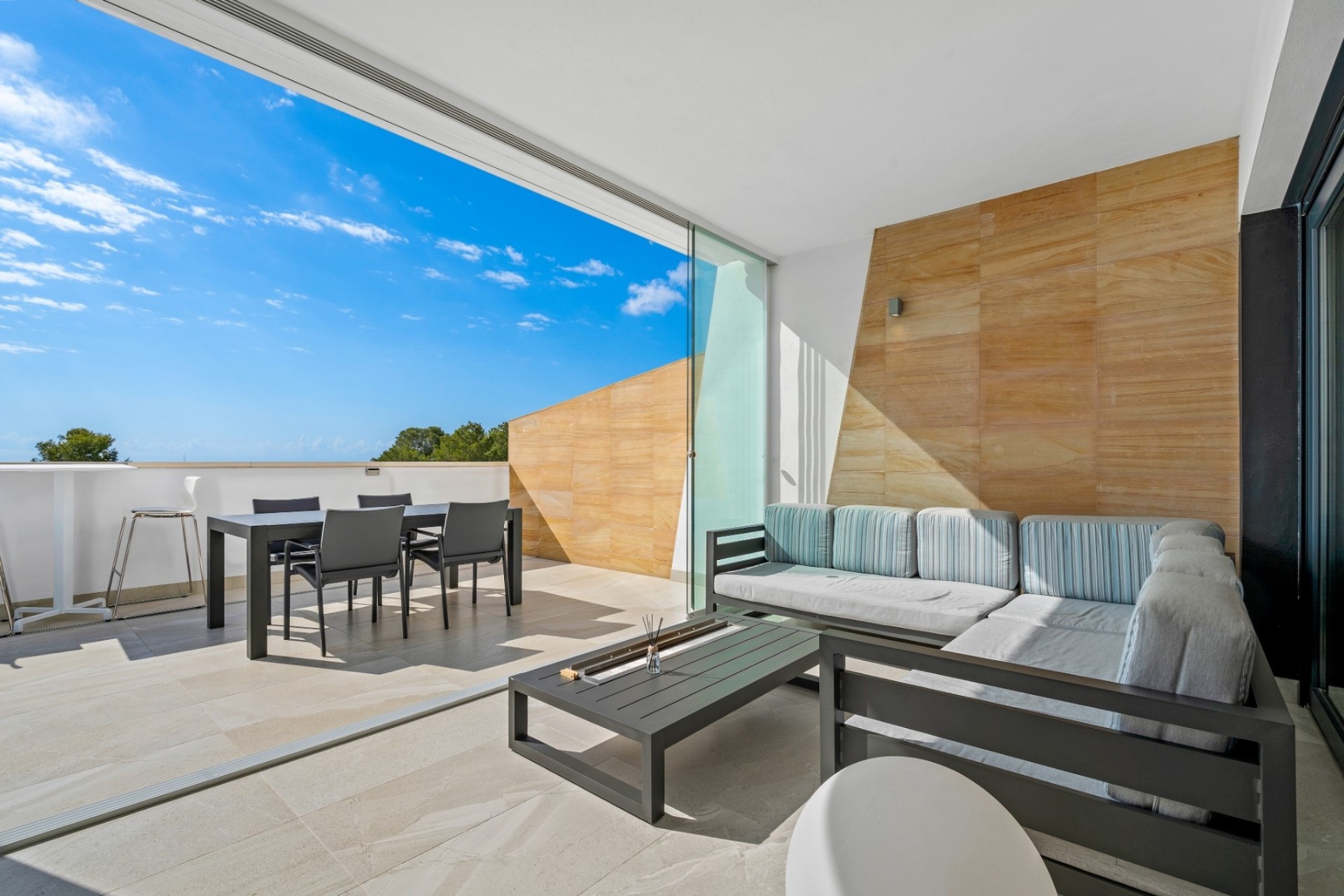 Sprzedaż - Apartament / Mieszkanie -
Villamartín - Costa Blanca