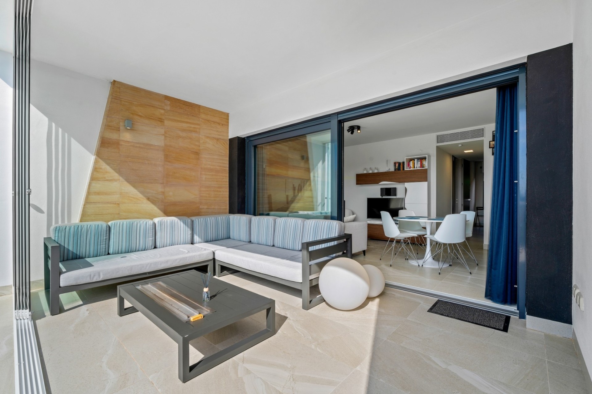 Sprzedaż - Apartament / Mieszkanie -
Villamartín - Costa Blanca
