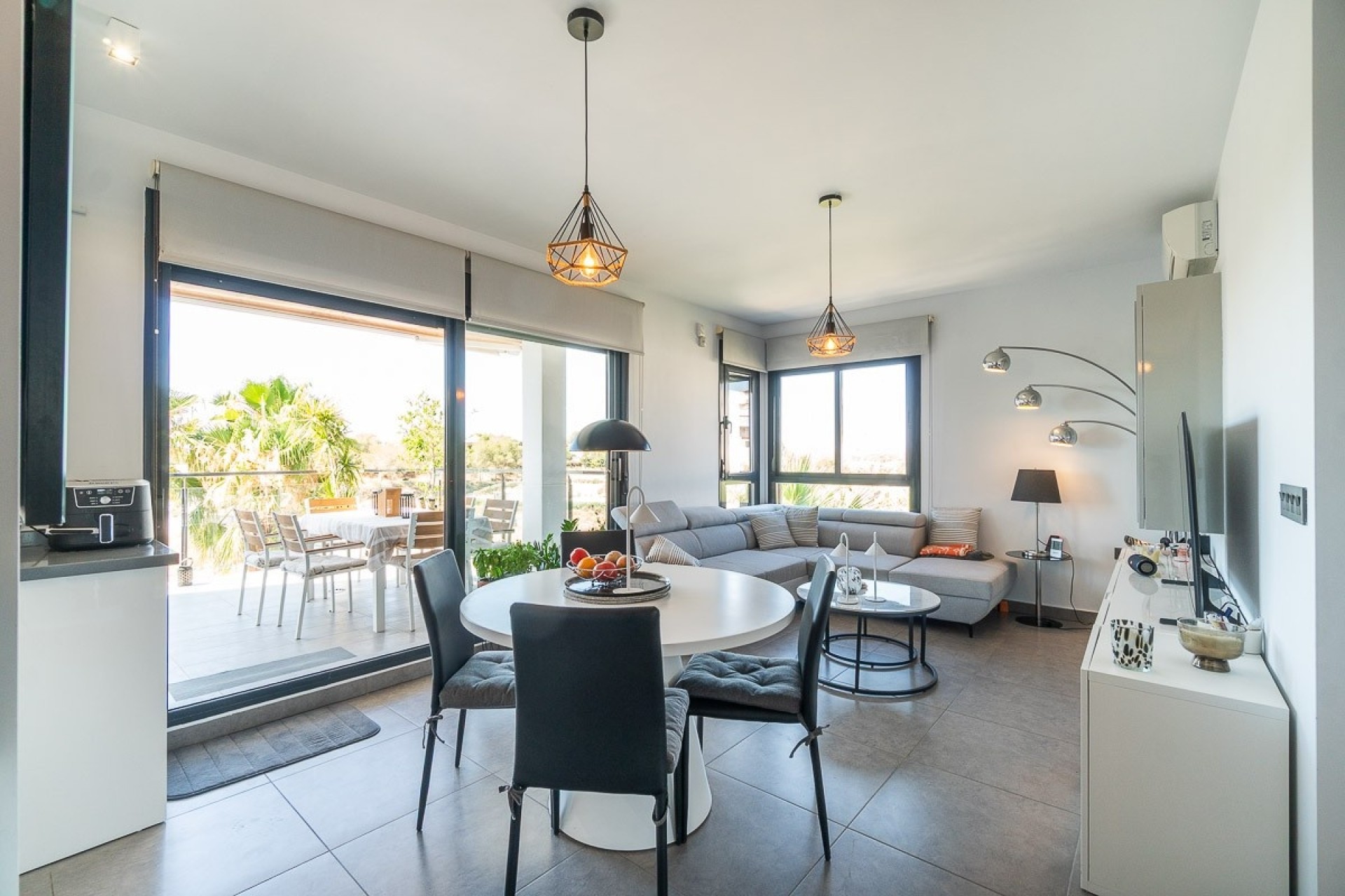 Sprzedaż - Apartament / Mieszkanie -
Villamartín - La Fuente