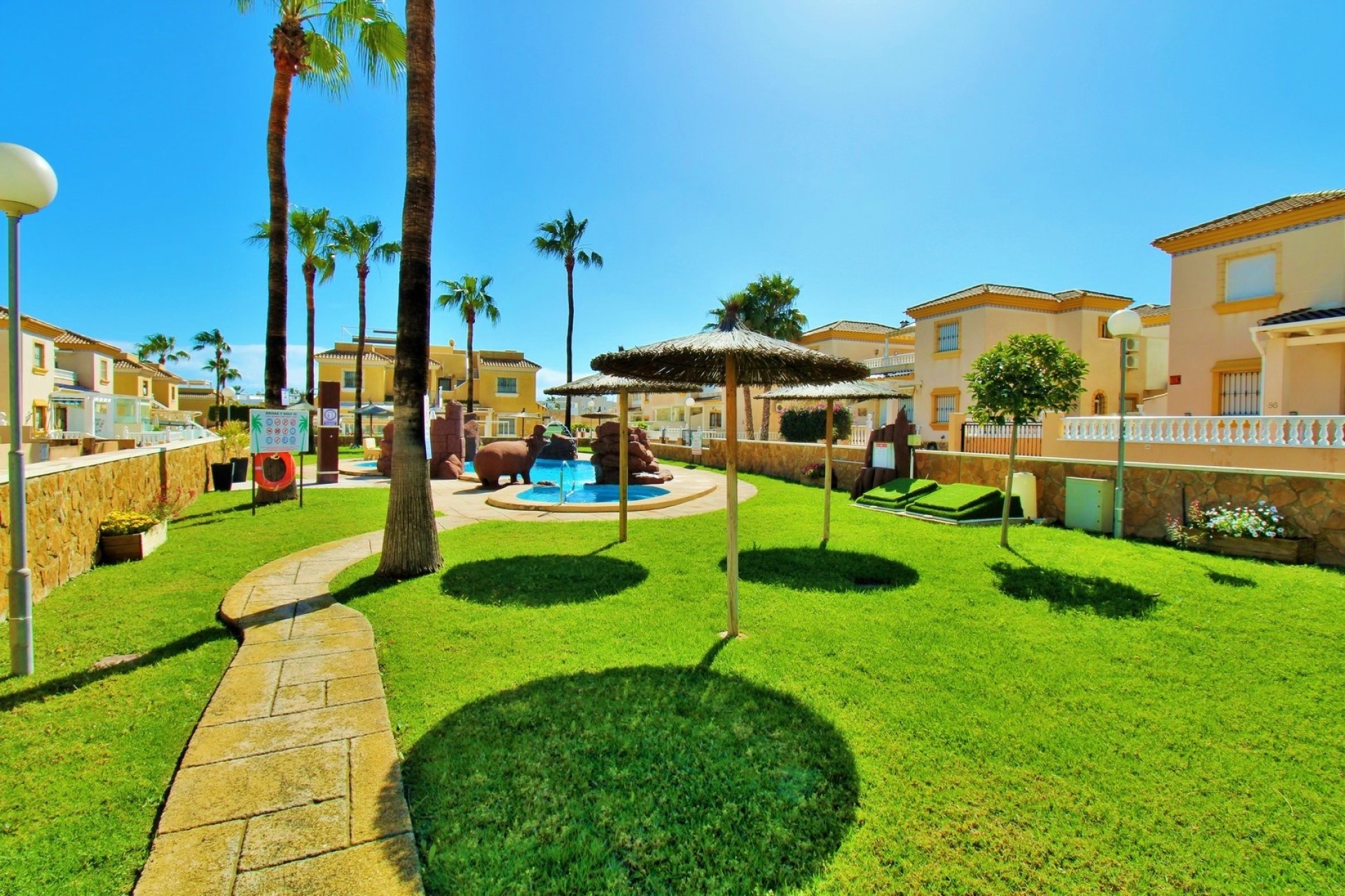 Sprzedaż - Apartament / Mieszkanie -
Villamartín - Los Dolses