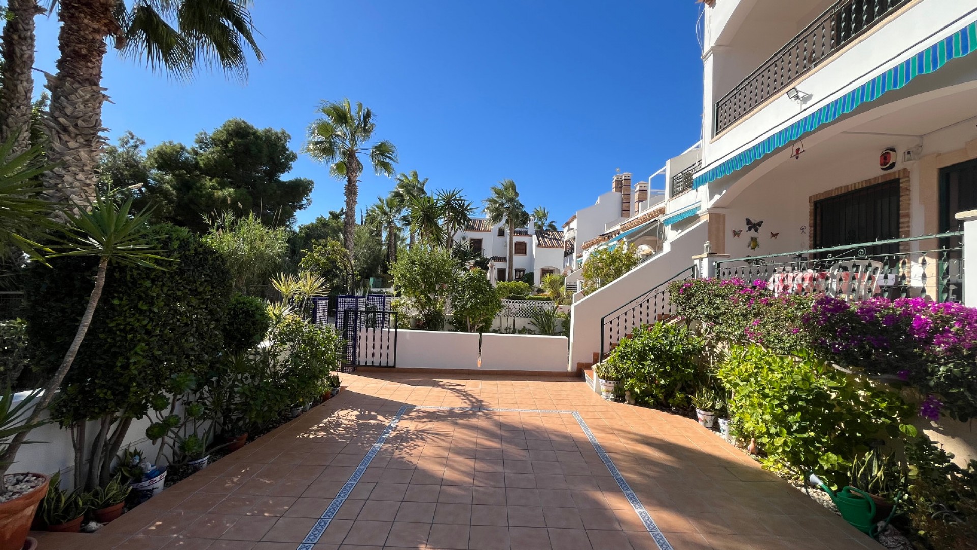 Sprzedaż - Apartament mieszkanie -
Villamartín - PAU 8