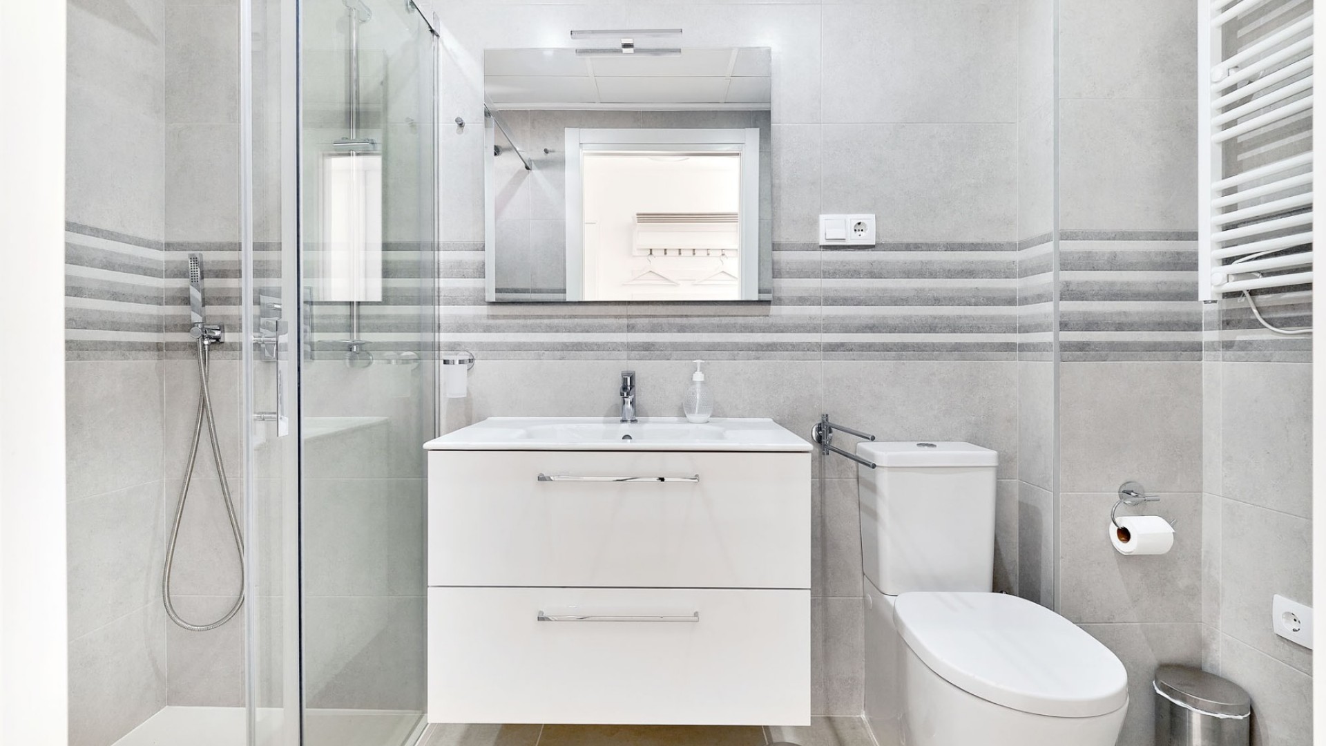 Sprzedaż - Apartament mieszkanie -
Villamartín - Villamartin