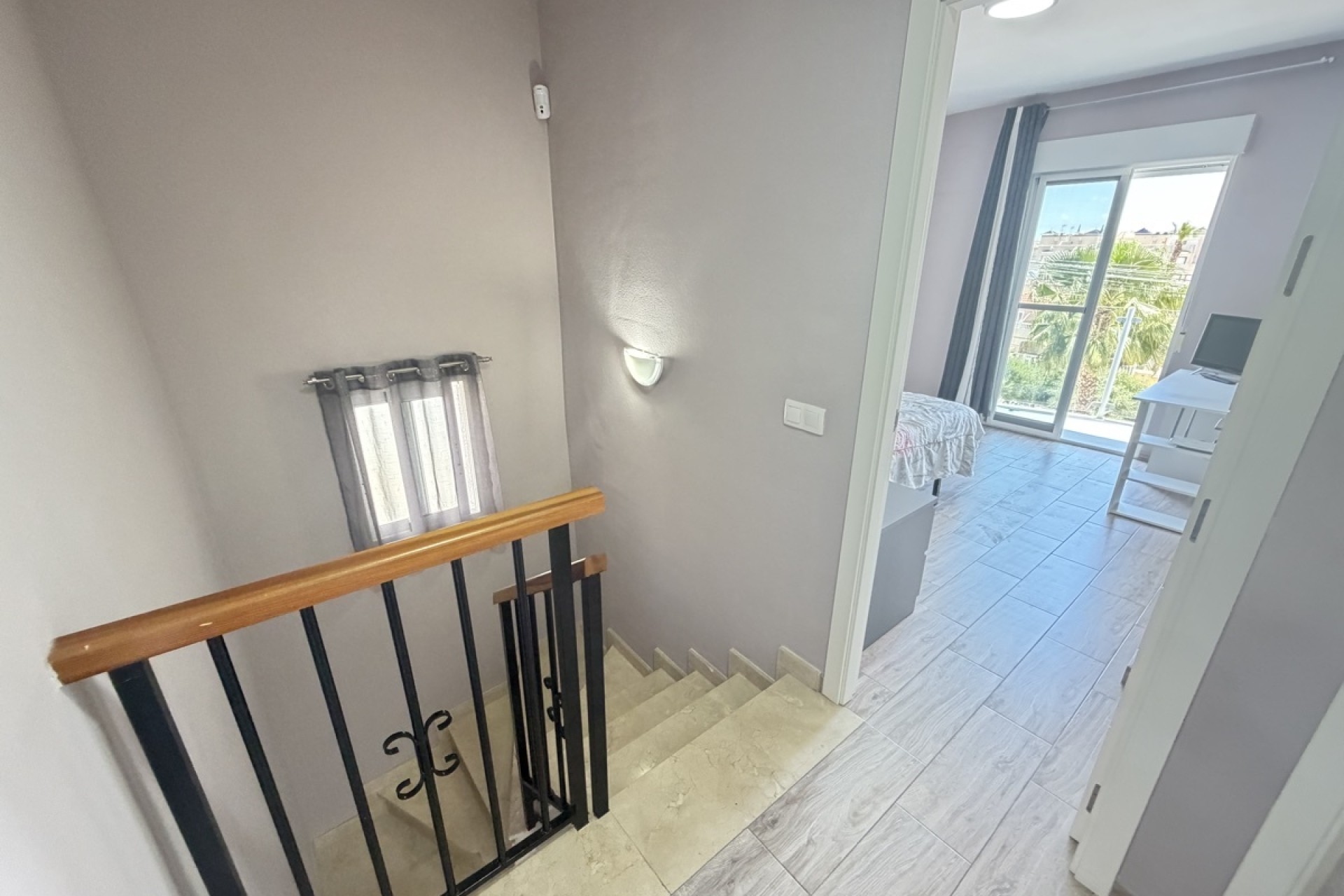 Sprzedaż - Apartament / Mieszkanie -
Villamartín