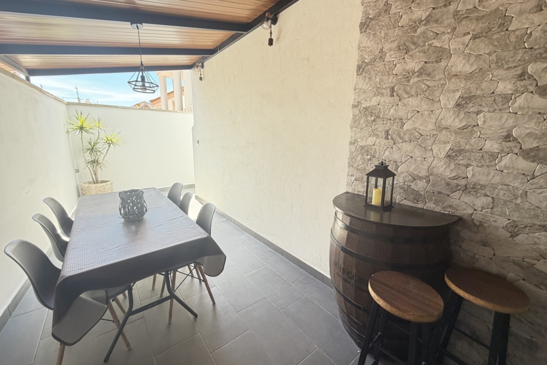 Sprzedaż - Apartament / Mieszkanie -
Villamartín