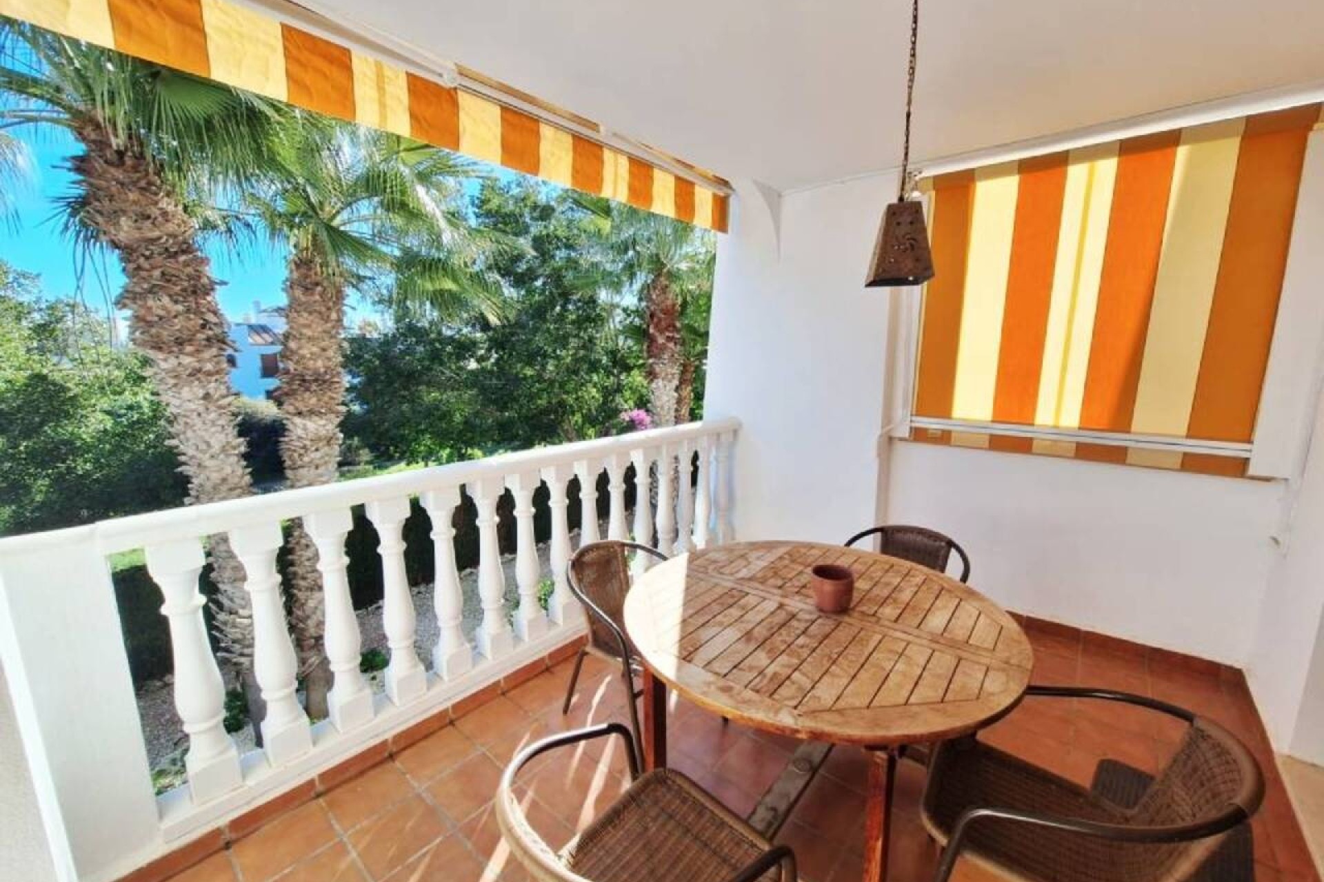 Sprzedaż - Apartament / Mieszkanie -
Villamartín