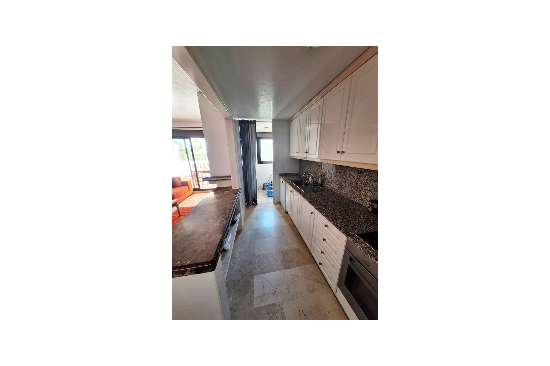 Sprzedaż - Apartament / Mieszkanie -
Villamartín