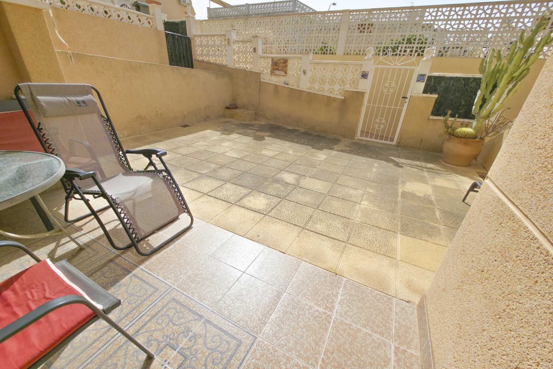 Sprzedaż - Apartament / Mieszkanie -
Villamartín