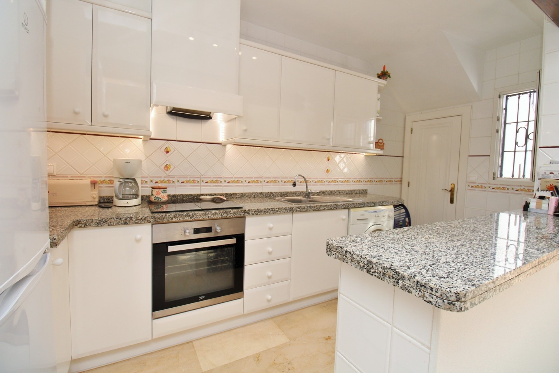 Sprzedaż - Apartament / Mieszkanie -
Villamartín