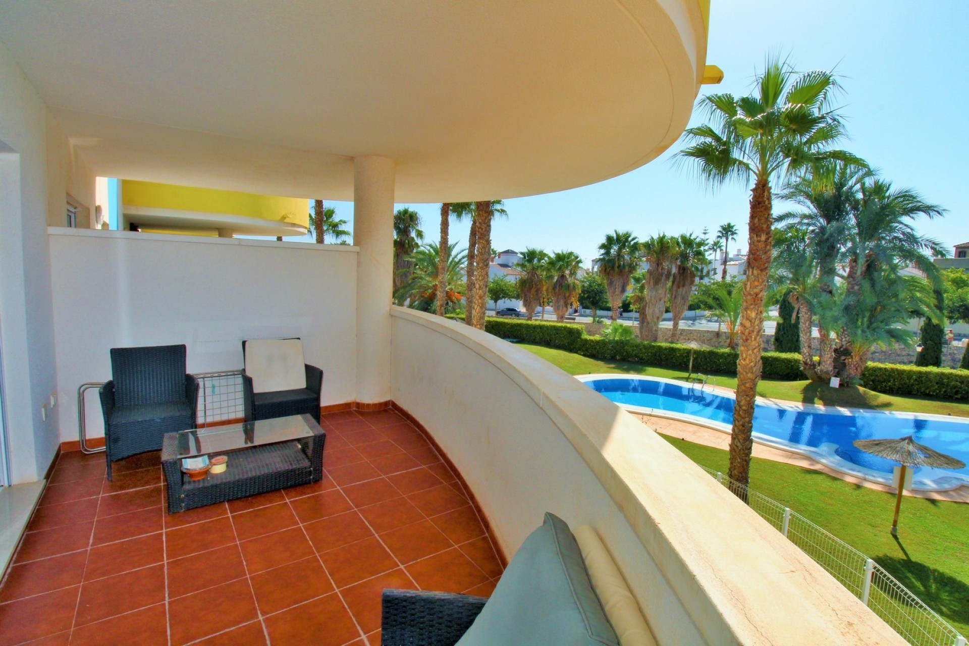 Sprzedaż - Apartament / Mieszkanie -
Villamartín