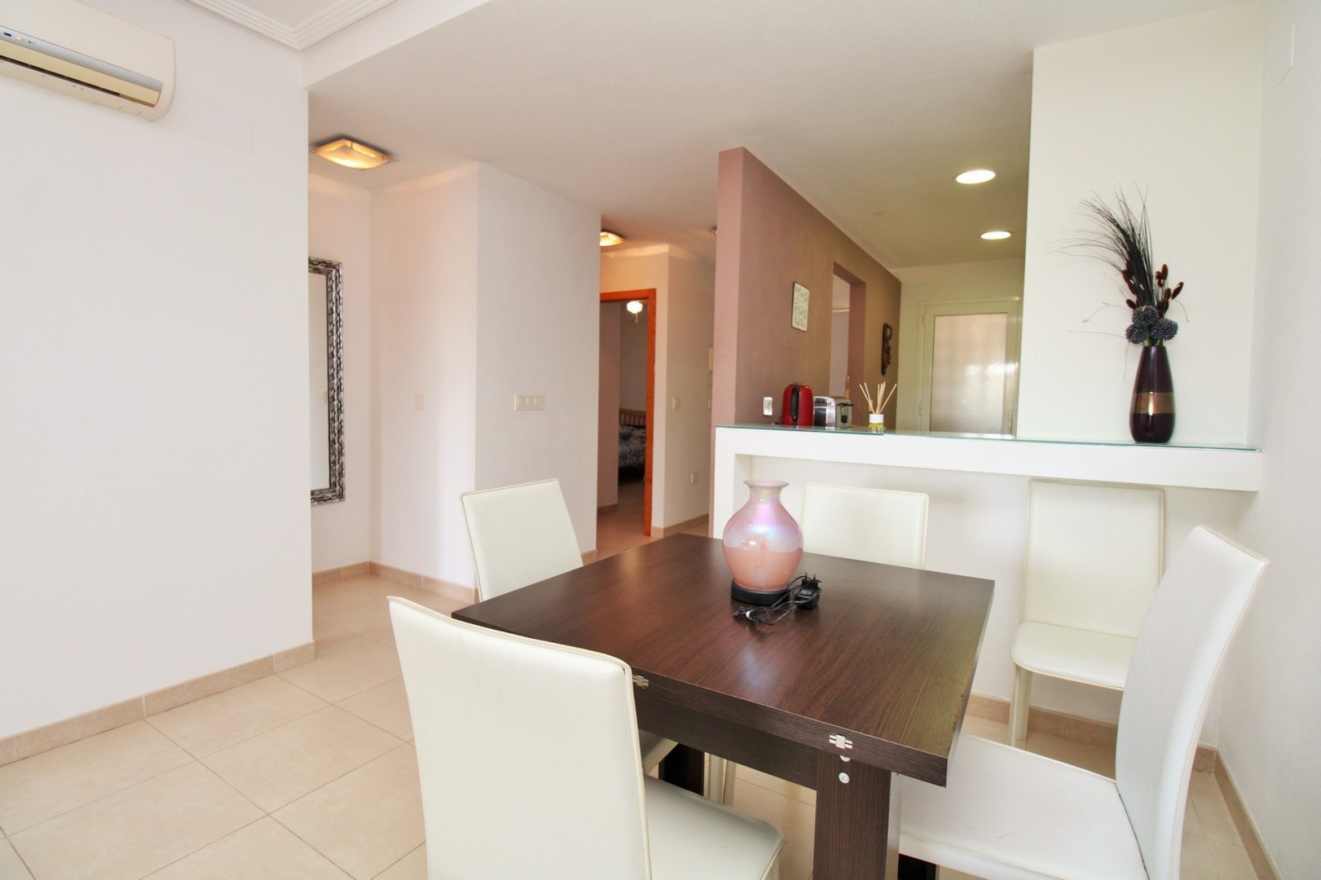 Sprzedaż - Apartament / Mieszkanie -
Villamartín