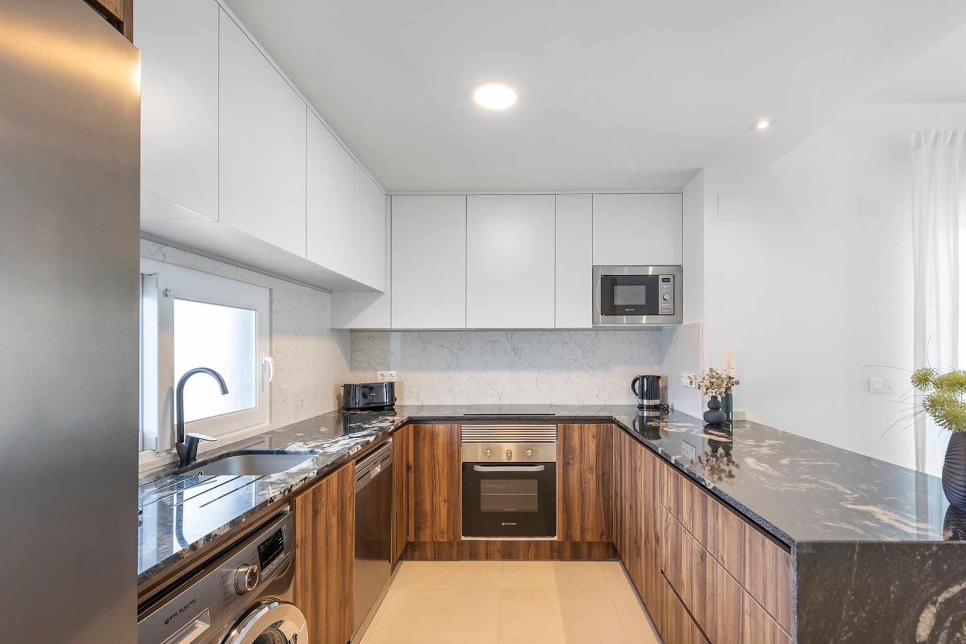 Sprzedaż - Apartament / Mieszkanie -
Vistabella Golf - Entre Naranjos Vistabella Golf
