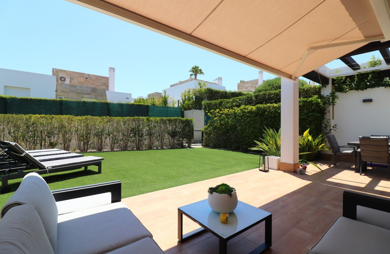 Sprzedaż - Detached Villa -
Algorfa - La Finca Golf Resort
