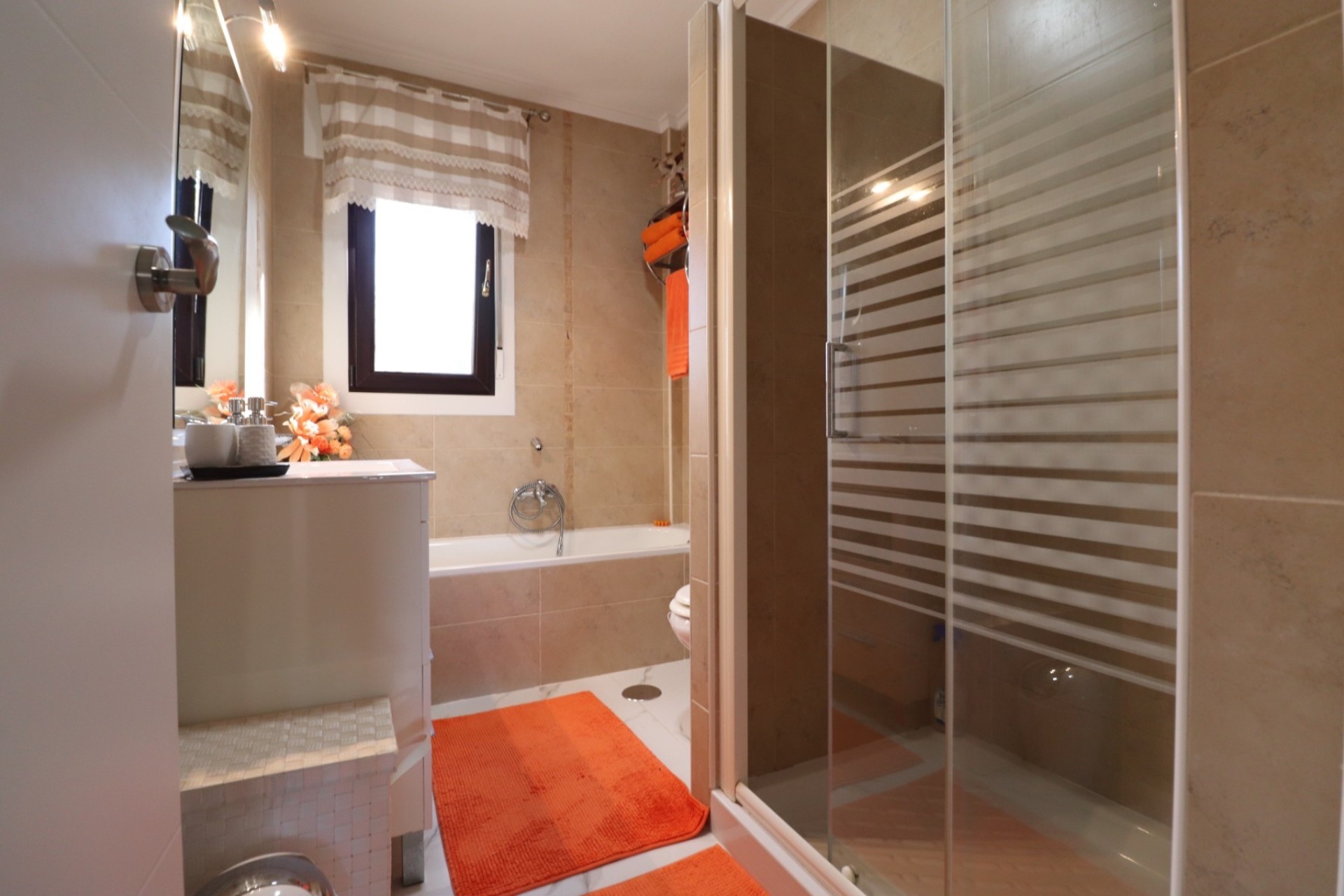 Sprzedaż - Detached Villa -
Algorfa - Lomas de La Juliana