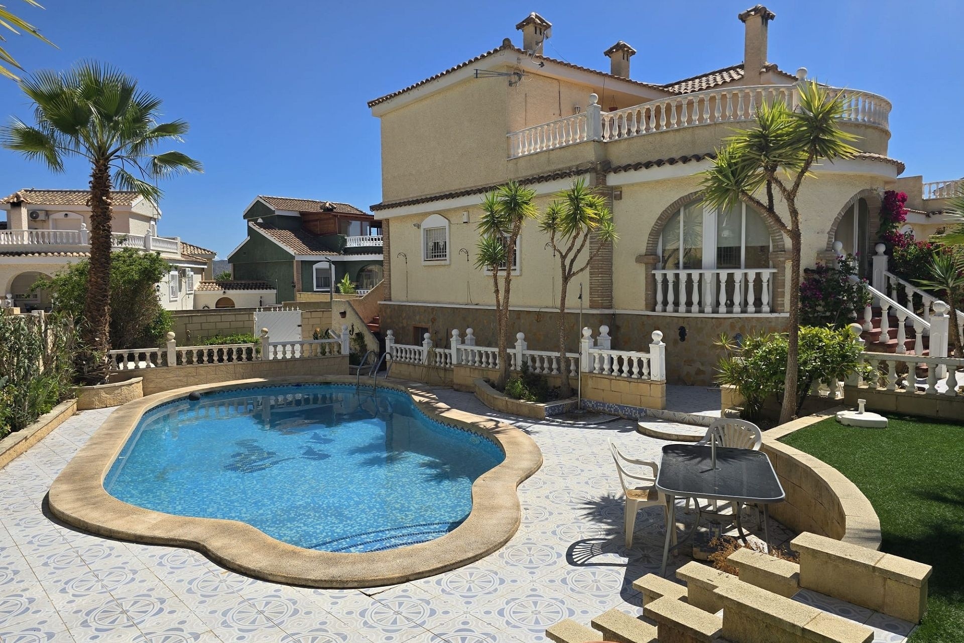 Sprzedaż - Detached Villa -
Monforte del Cid