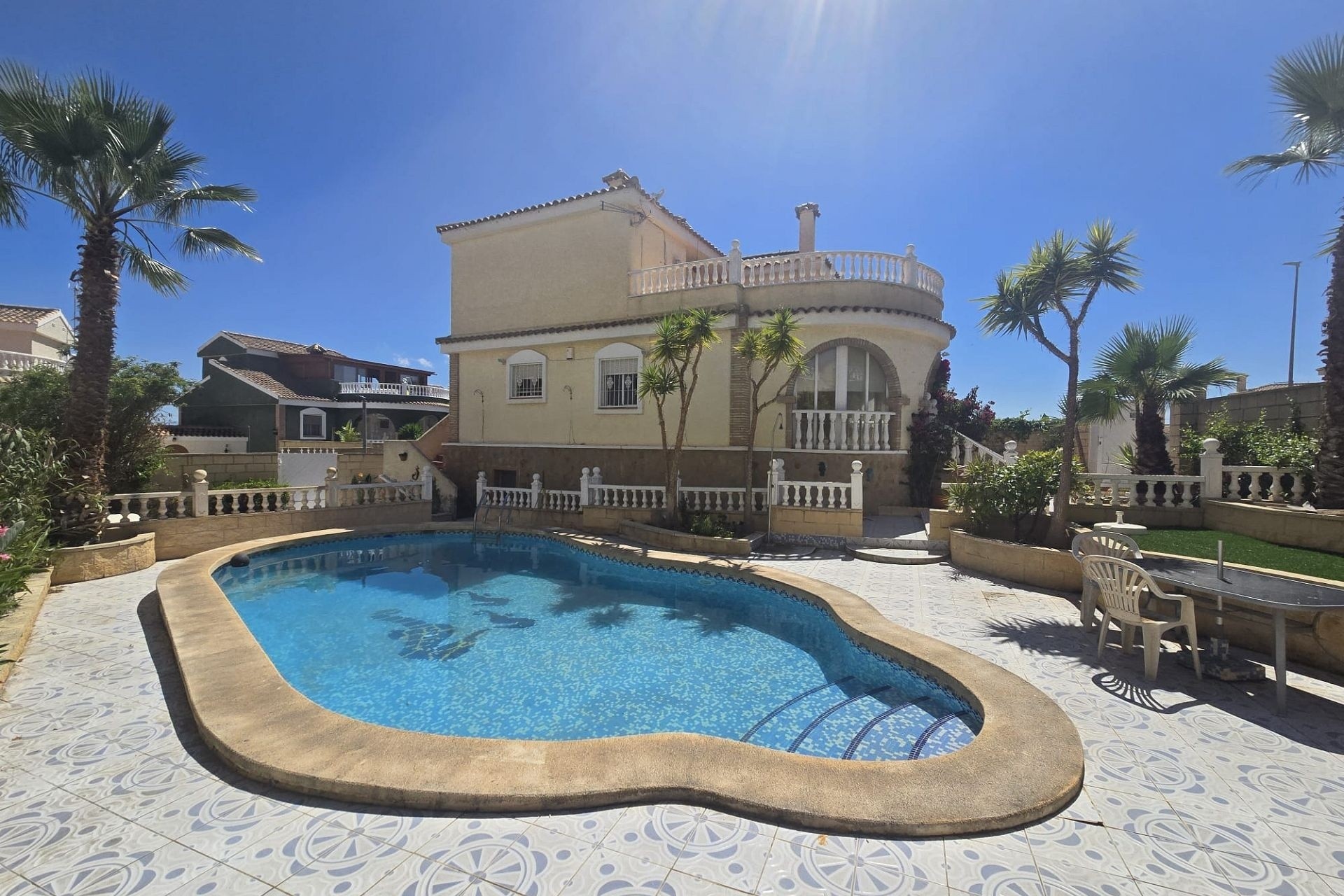 Sprzedaż - Detached Villa -
Monforte del Cid