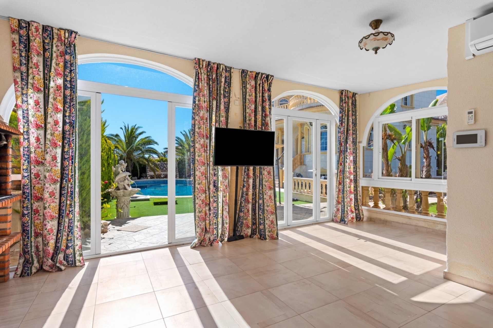 Sprzedaż - Detached Villa -
Orihuela Costa - Playa Flamenca