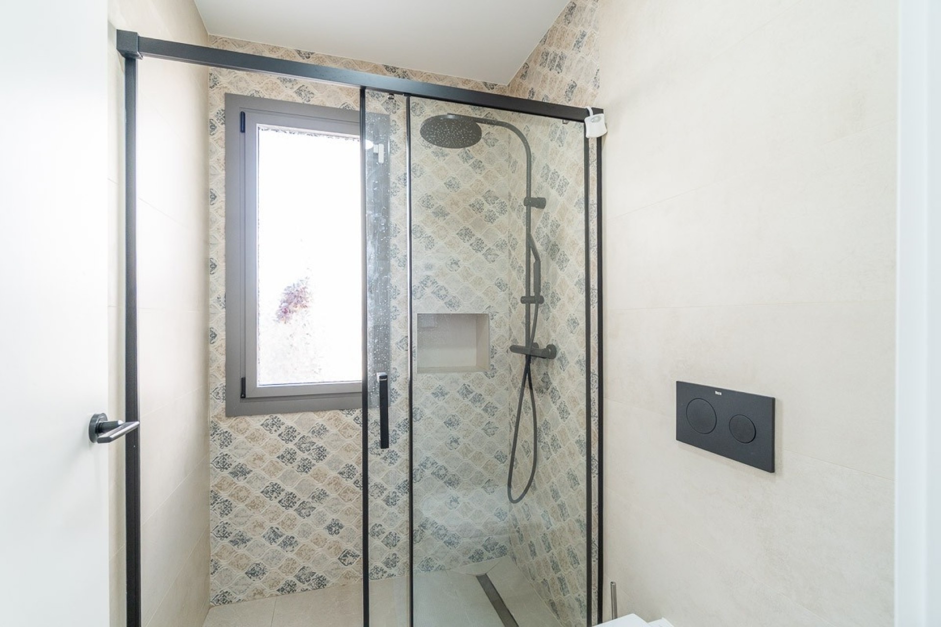 Sprzedaż - Detached Villa -
Orihuela Costa - Villamartin Golf