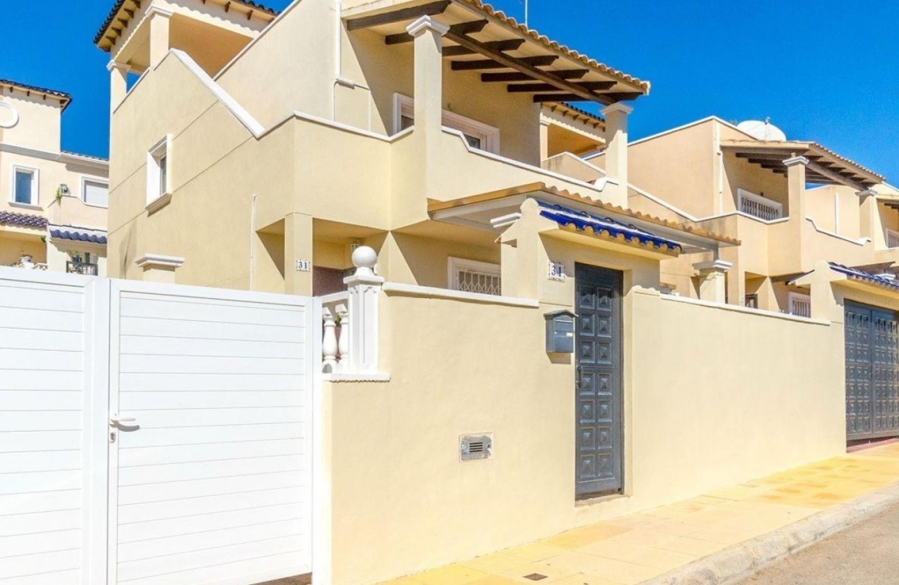 Sprzedaż - Detached Villa -
Orihuela Costa - Villamartín
