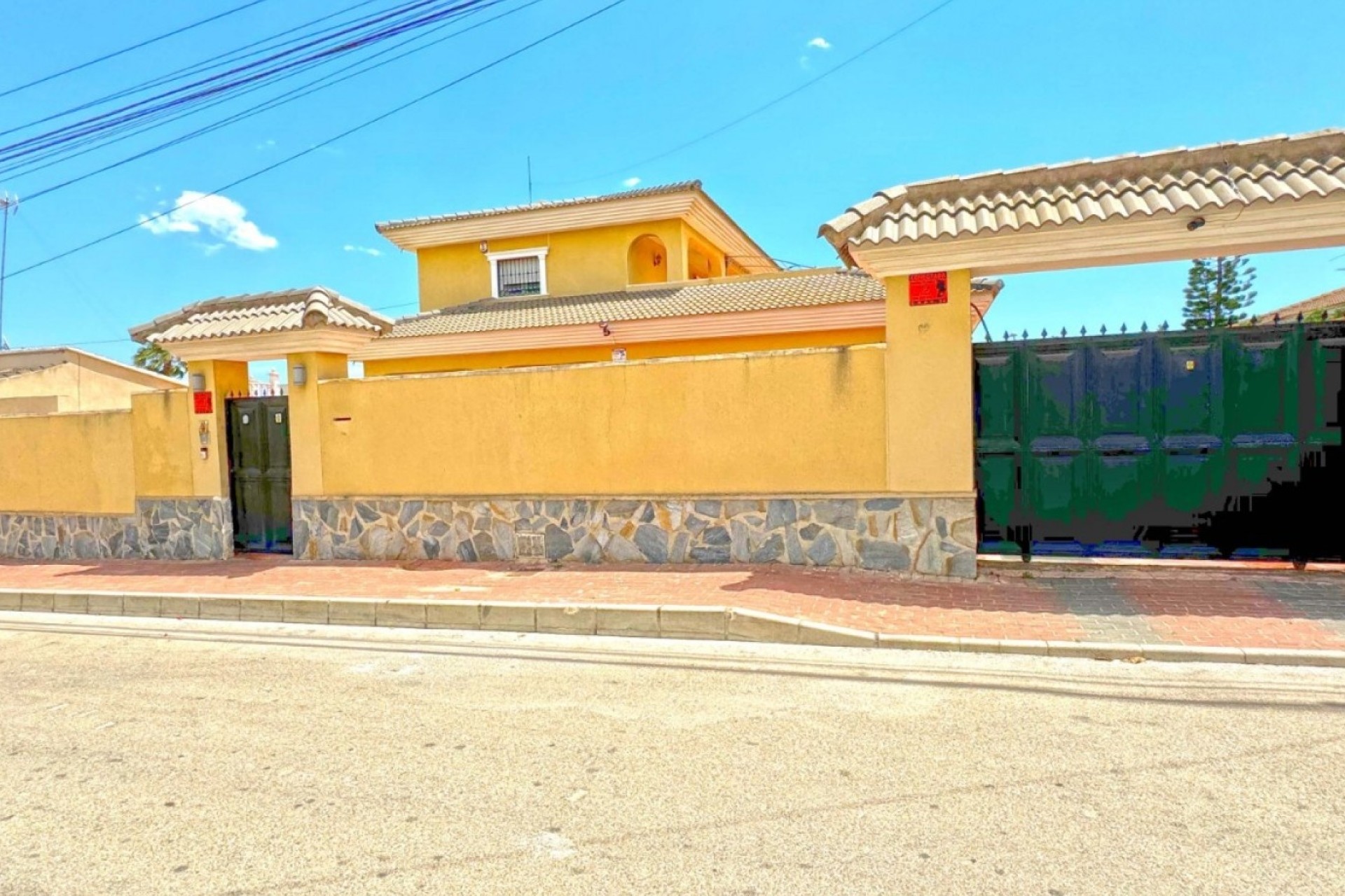 Sprzedaż - Detached Villa -
Torrevieja - Los Balcones - Los Altos del Edén