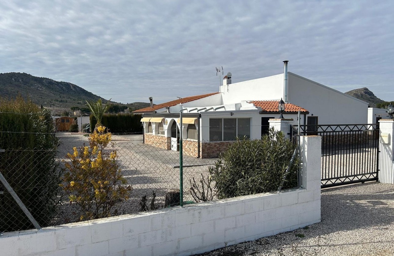 Sprzedaż - Detached Villa -
Villena