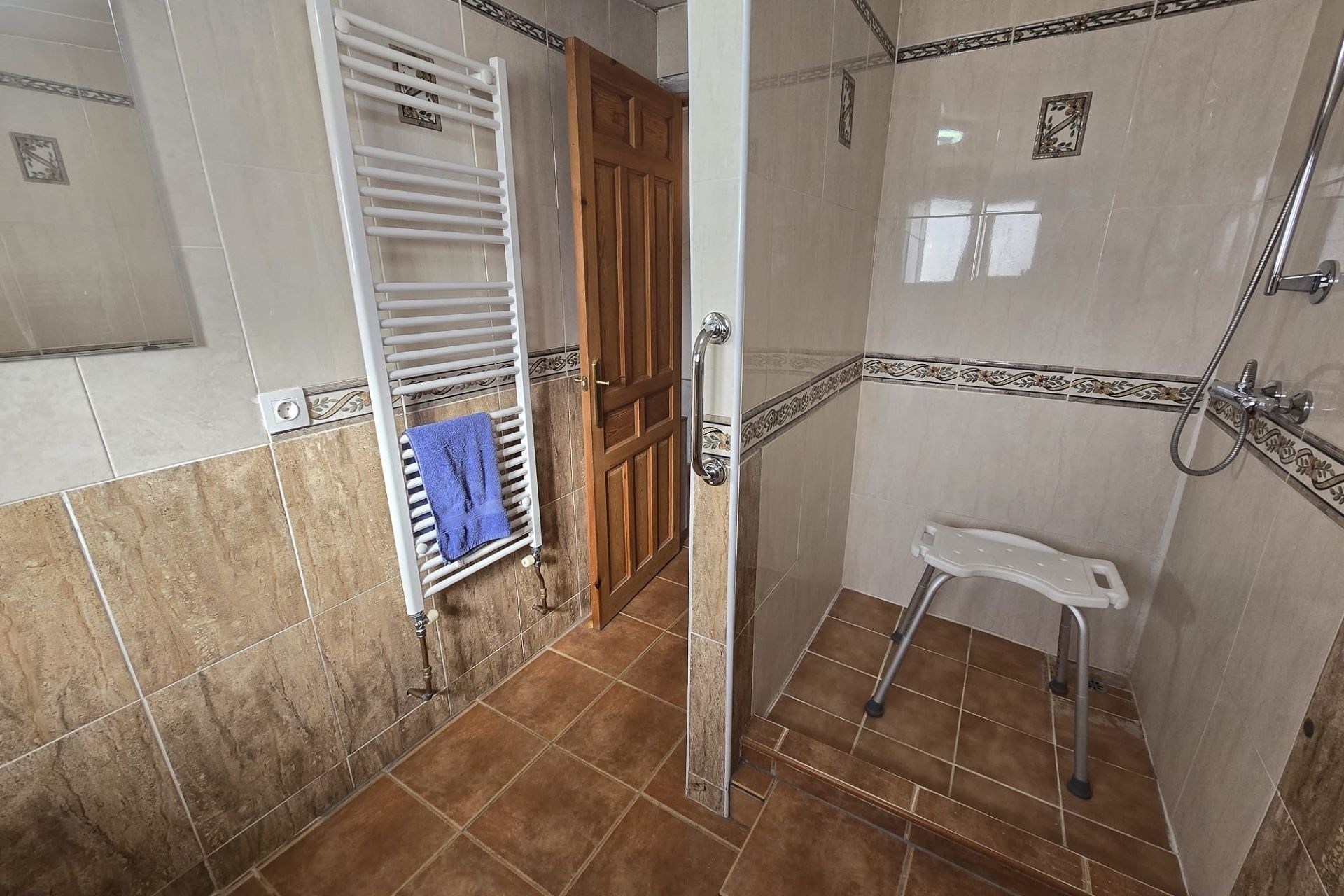 Sprzedaż - Detached Villa -
Villena