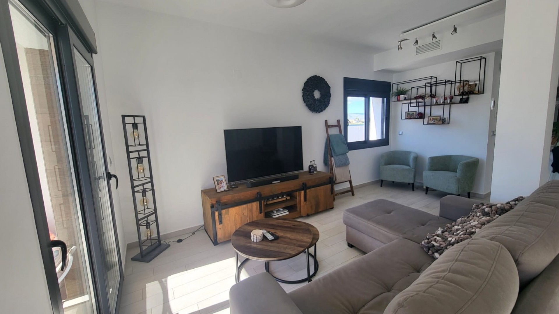 Sprzedaż - Dom miejski -
Daya Vieja