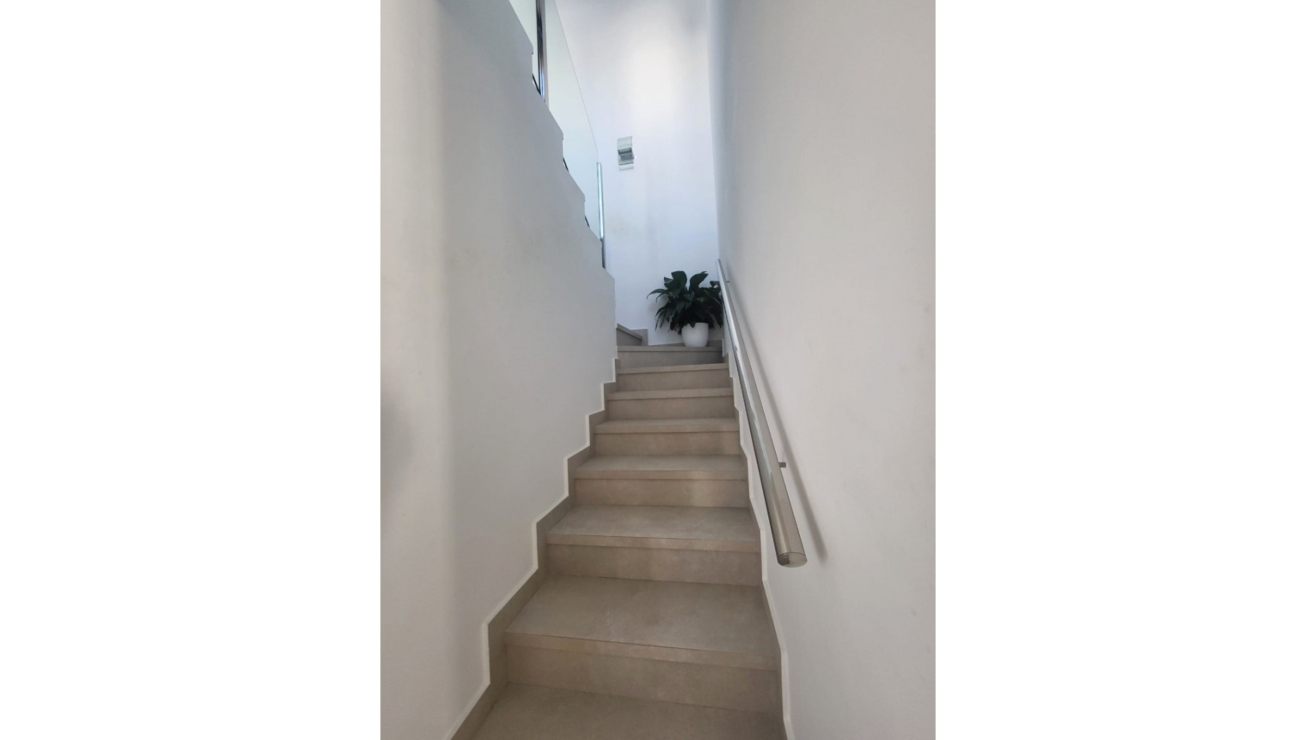 Sprzedaż - Dom miejski -
Daya Vieja