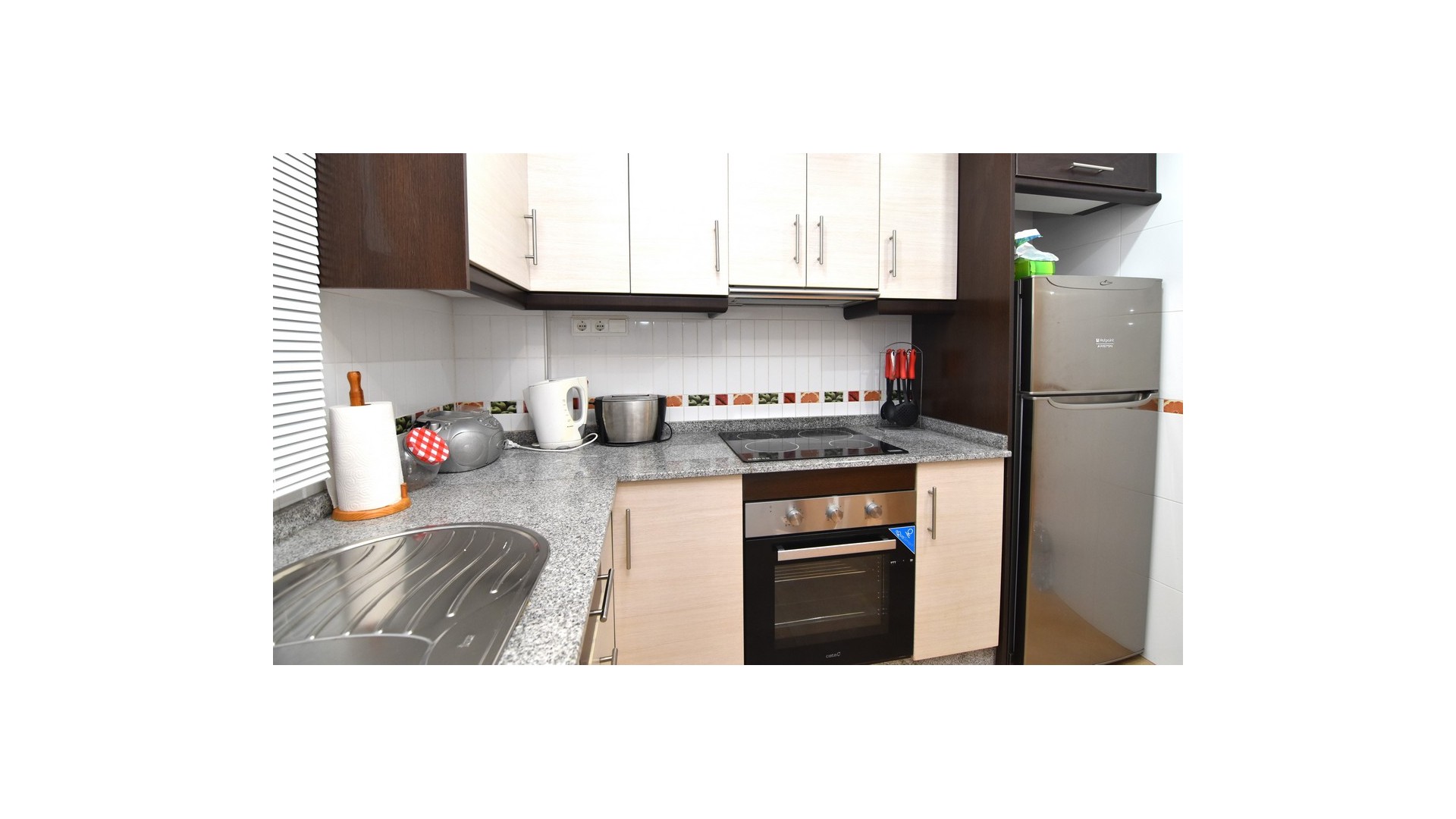 Sprzedaż - Dom miejski -
Guardamar del Segura