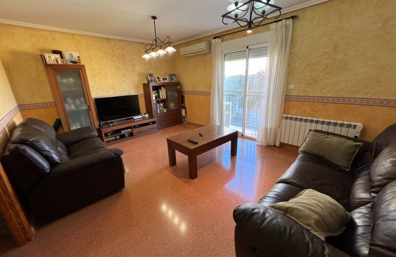 Sprzedaż - Dom miejski -
Hondón de las Nieves