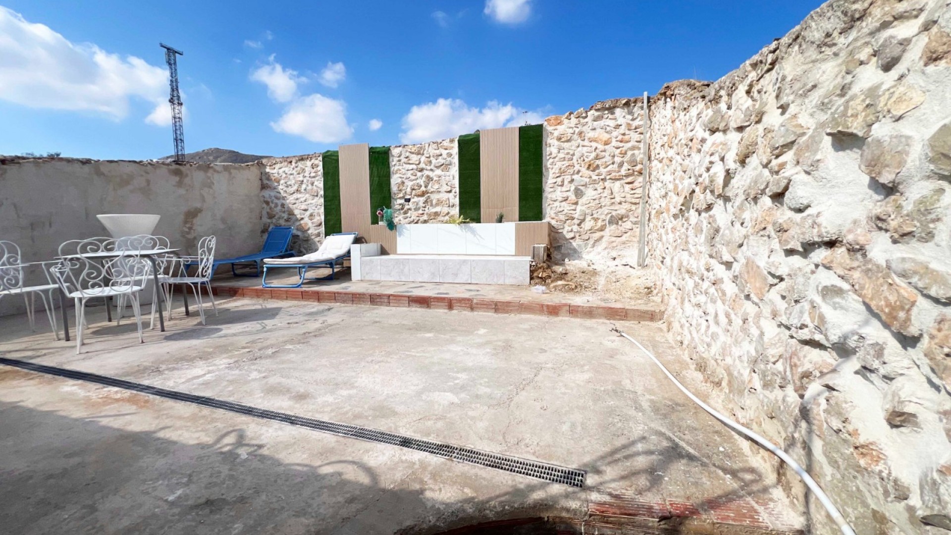 Sprzedaż - Dom miejski -
Hondón de los Fráiles