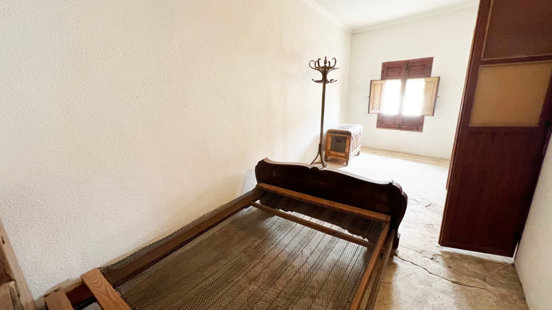 Sprzedaż - Dom miejski -
Hondón de los Fráiles