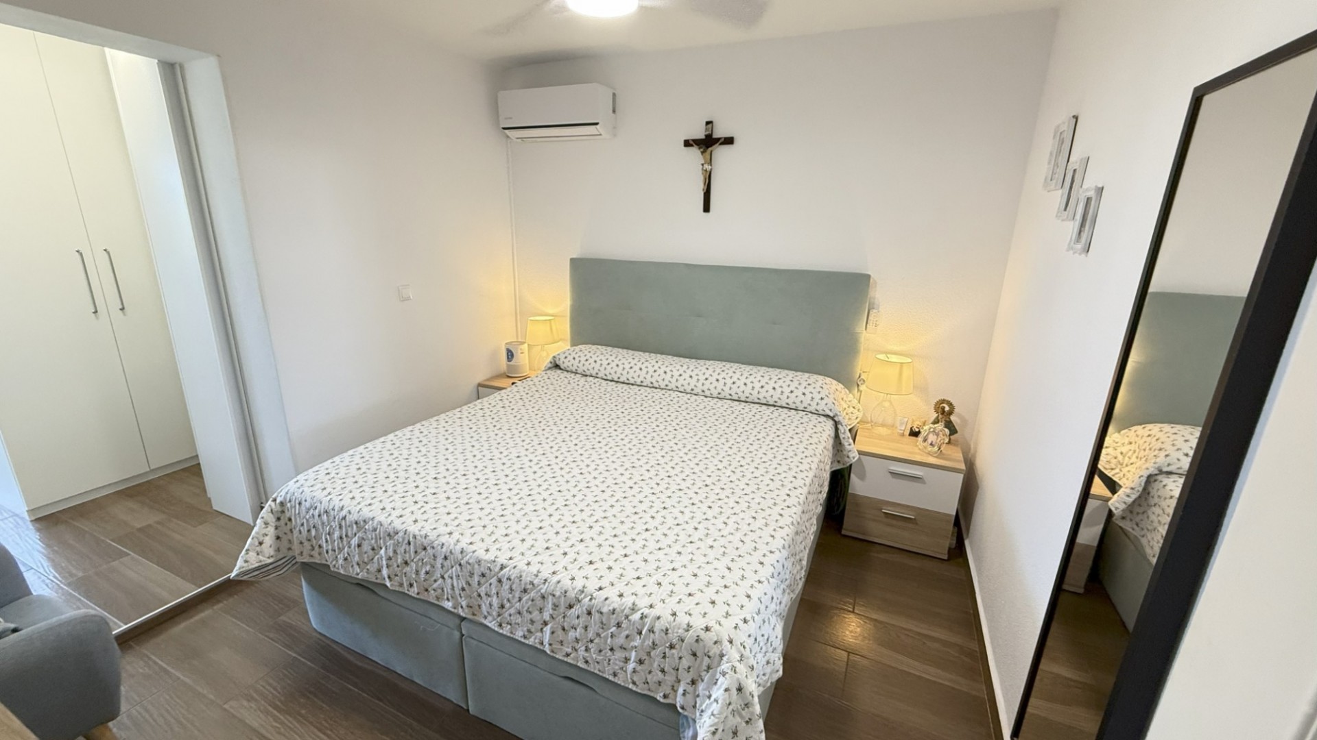 Sprzedaż - Dom miejski -
Orihuela Costa - La Zenia