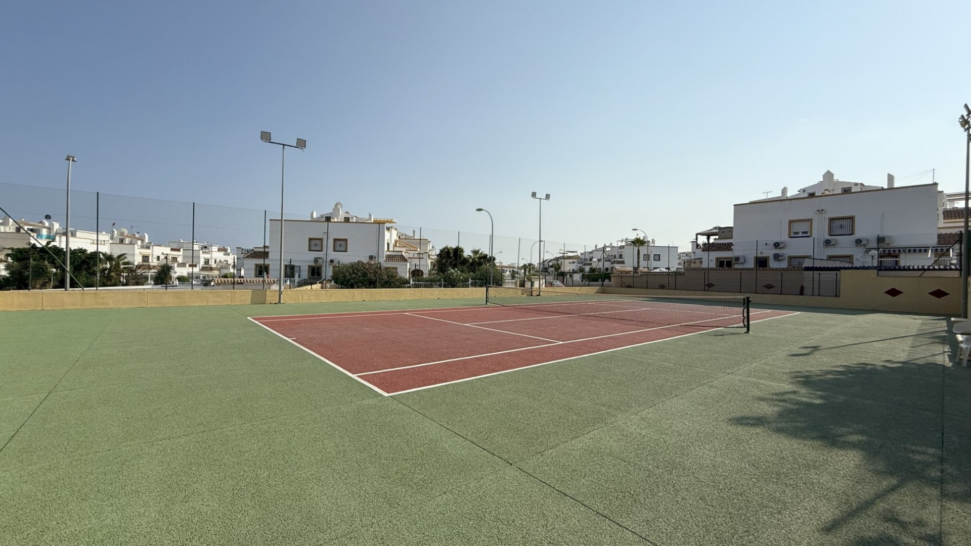 Sprzedaż - Dom miejski -
Orihuela Costa - La Zenia