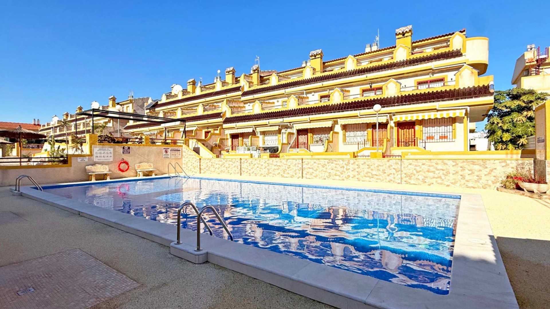 Sprzedaż - Dom miejski -
Orihuela Costa - Los Altos