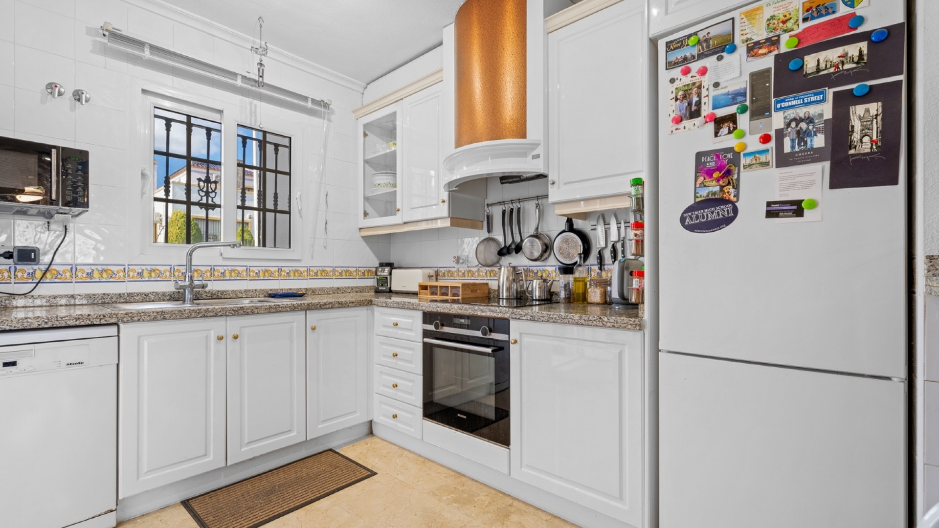 Sprzedaż - Dom miejski -
Orihuela Costa - Los Dolses