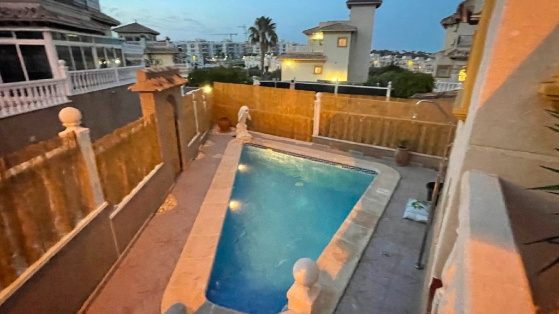 Sprzedaż - Dom miejski -
Orihuela Costa - Villamartín