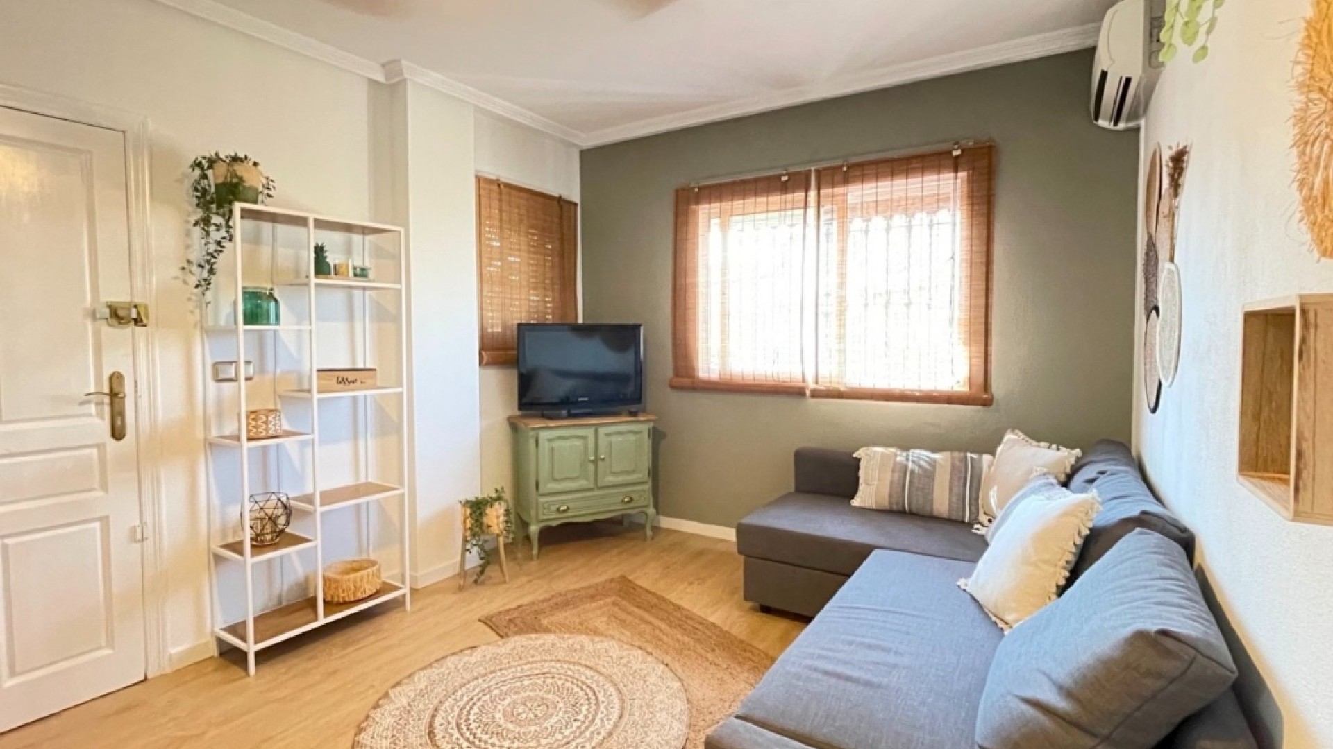 Sprzedaż - Dom miejski -
Orihuela Costa - Villamartín