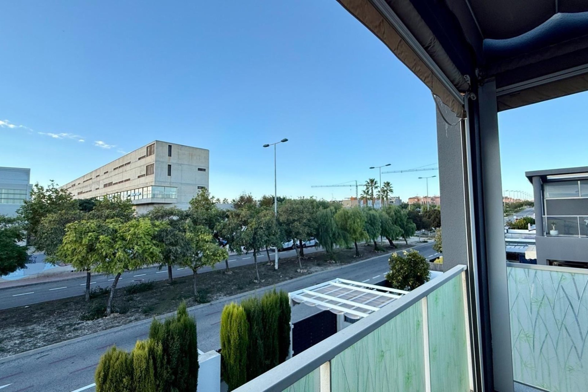 Sprzedaż - Dom miejski -
Torrevieja - Aguas Nuevas
