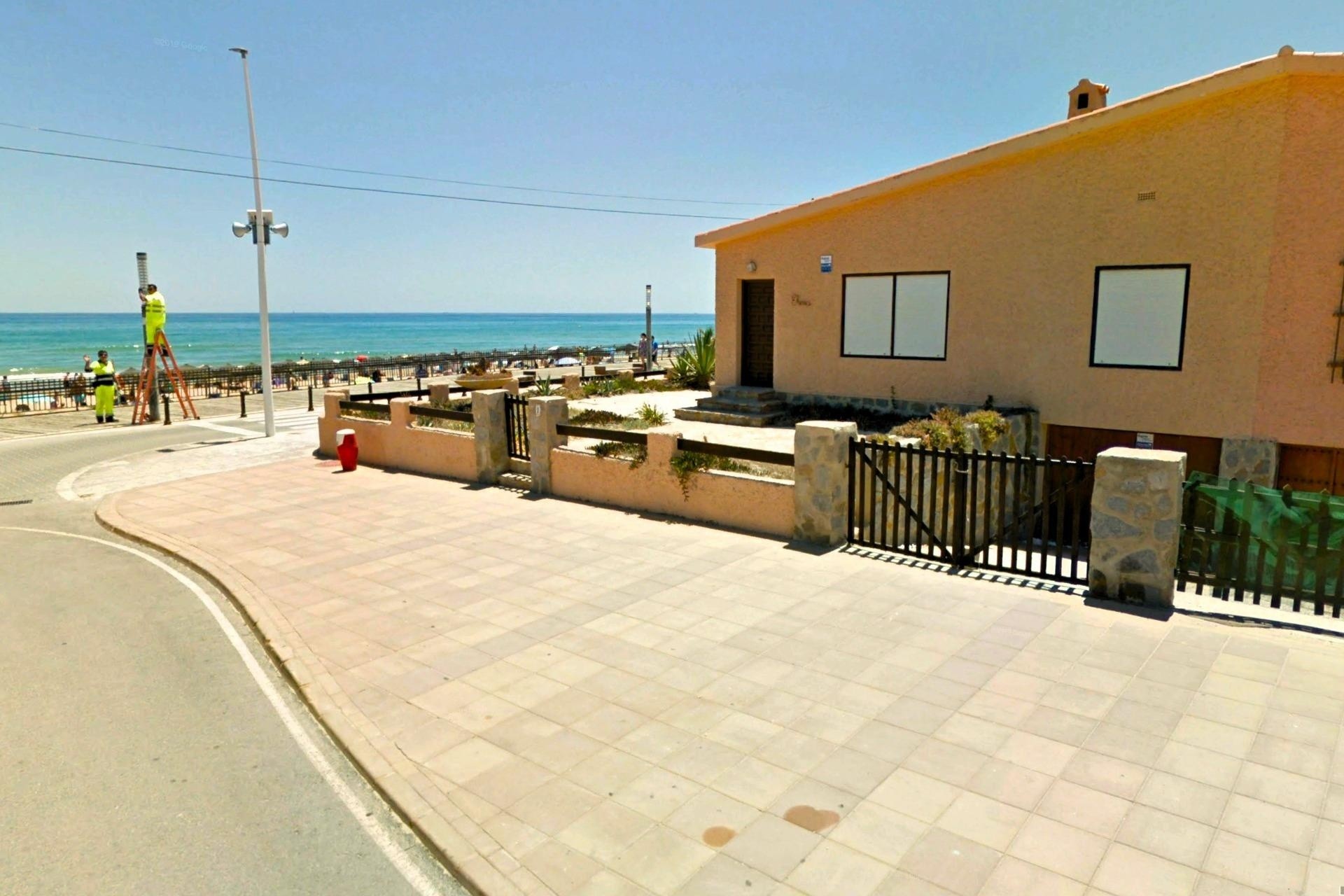 Sprzedaż - Dom miejski -
Torrevieja - La Mata