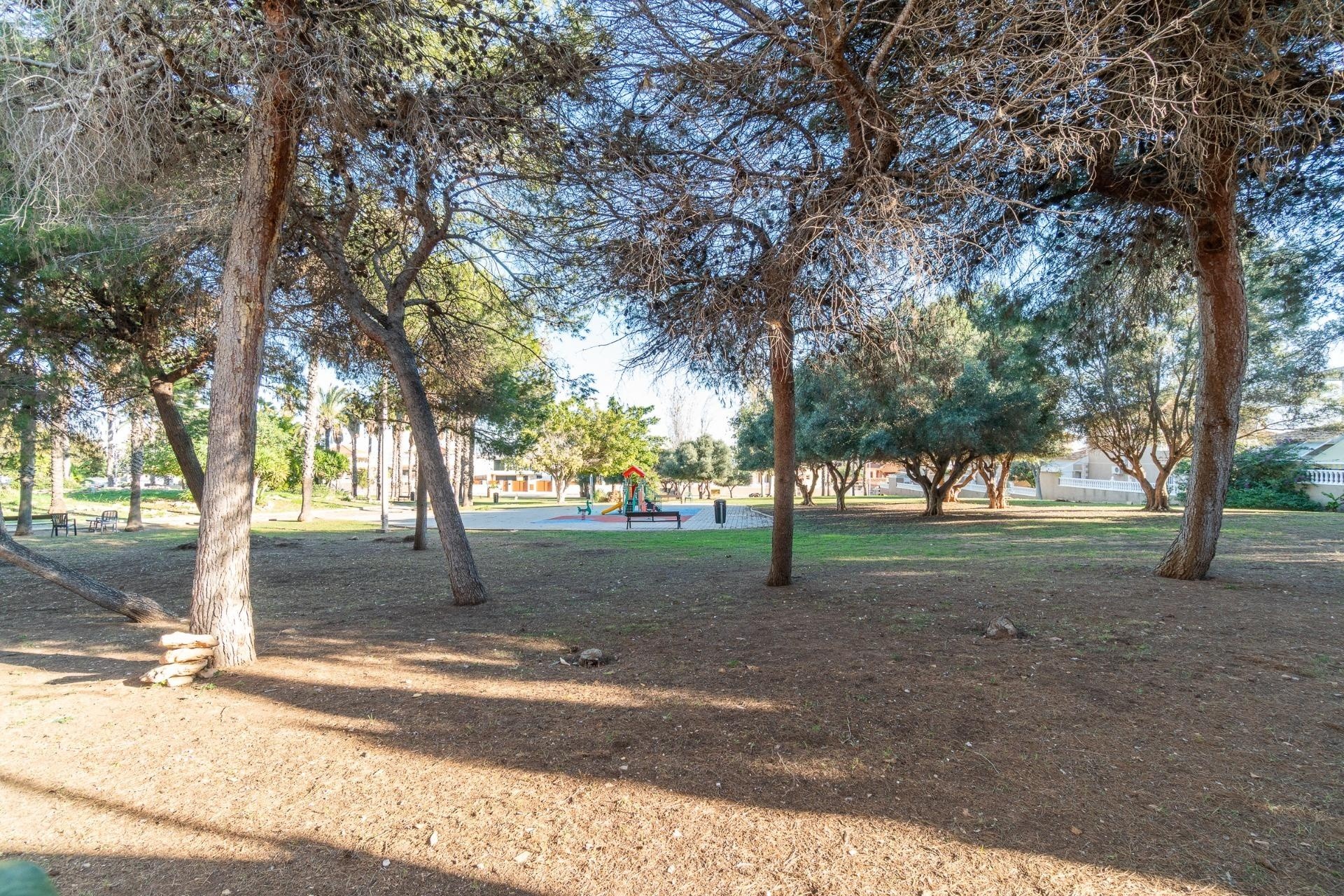 Sprzedaż - Dom miejski -
Torrevieja - Los Balcones - Los Altos del Edén