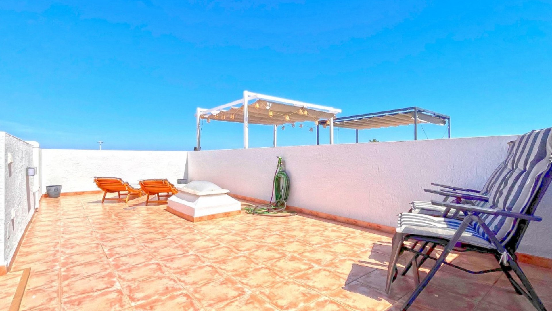 Sprzedaż - Dom miejski -
Torrevieja - Los Balcones - Los Altos del Edén