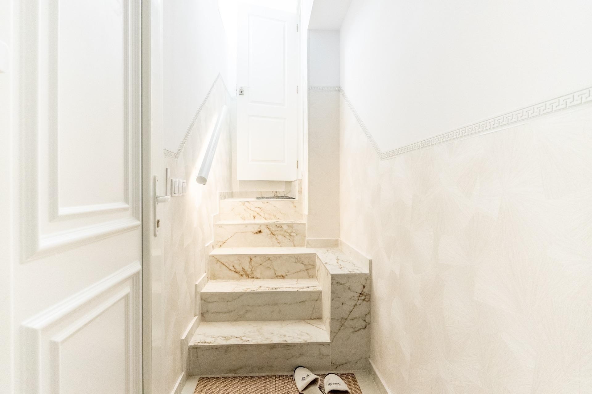 Sprzedaż - Dom miejski -
Torrevieja - Punta Prima