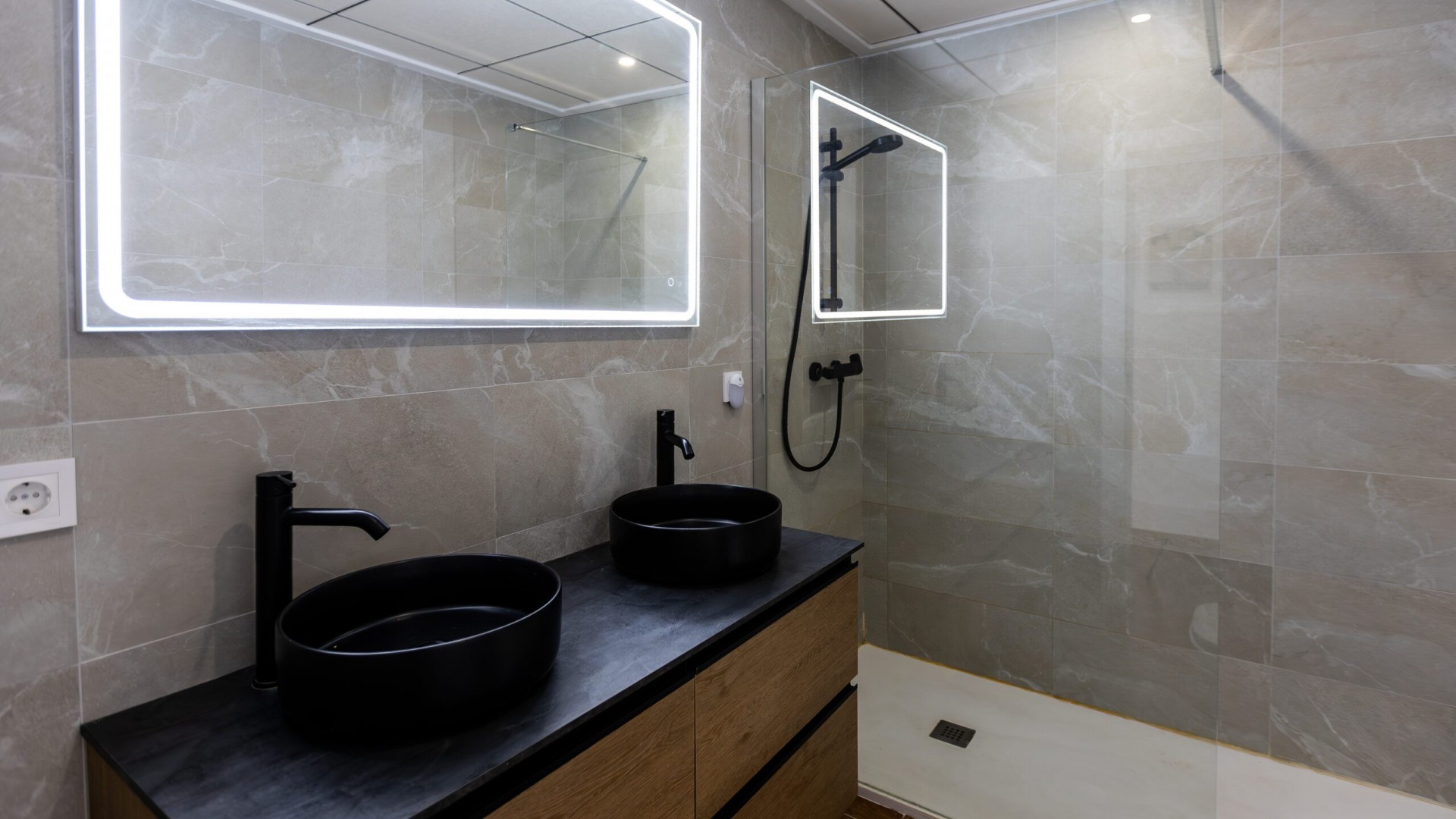 Sprzedaż - Dom miejski -
Torrevieja