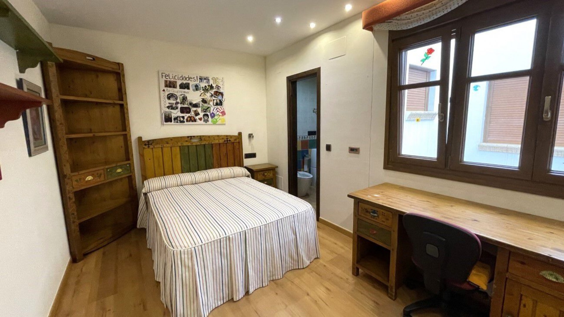 Sprzedaż - Dom miejski -
Torrevieja