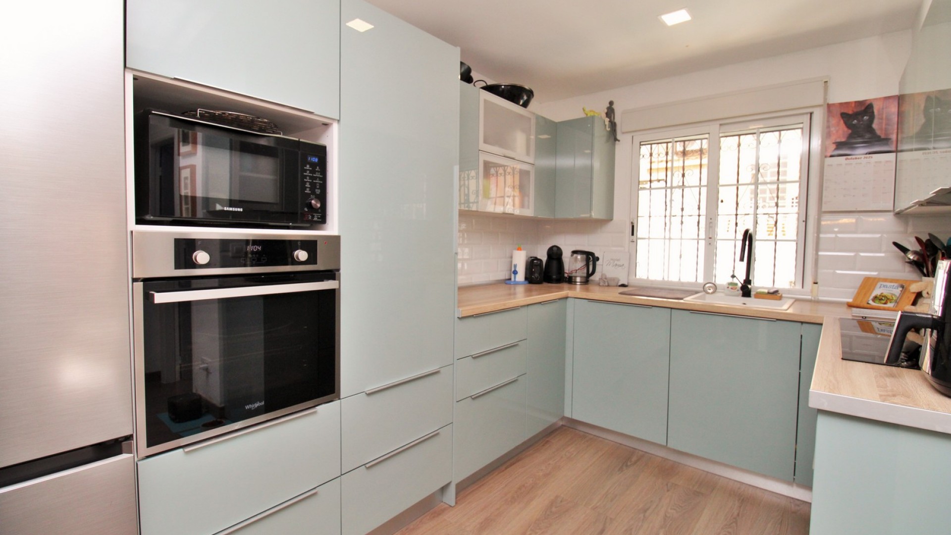 Sprzedaż - Dom miejski -
Villamartín