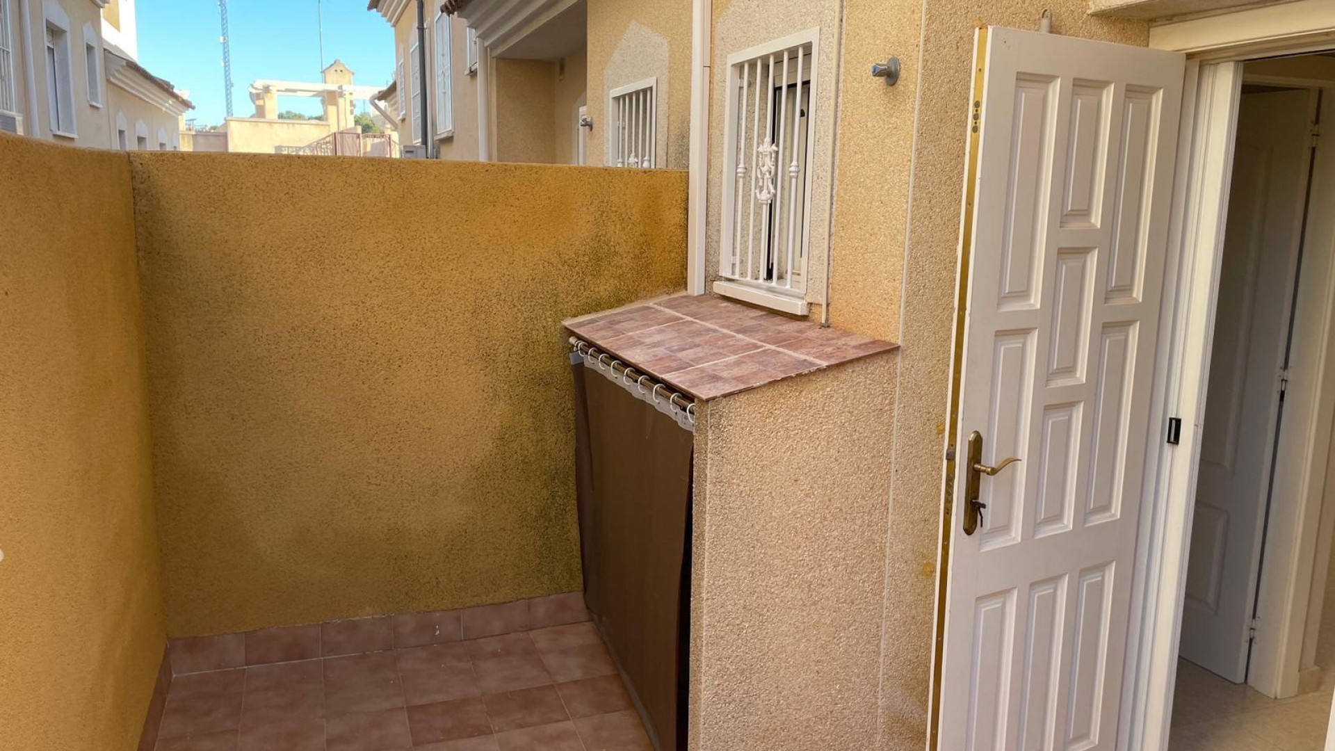 Sprzedaż - Dom miejski -
Villamartín