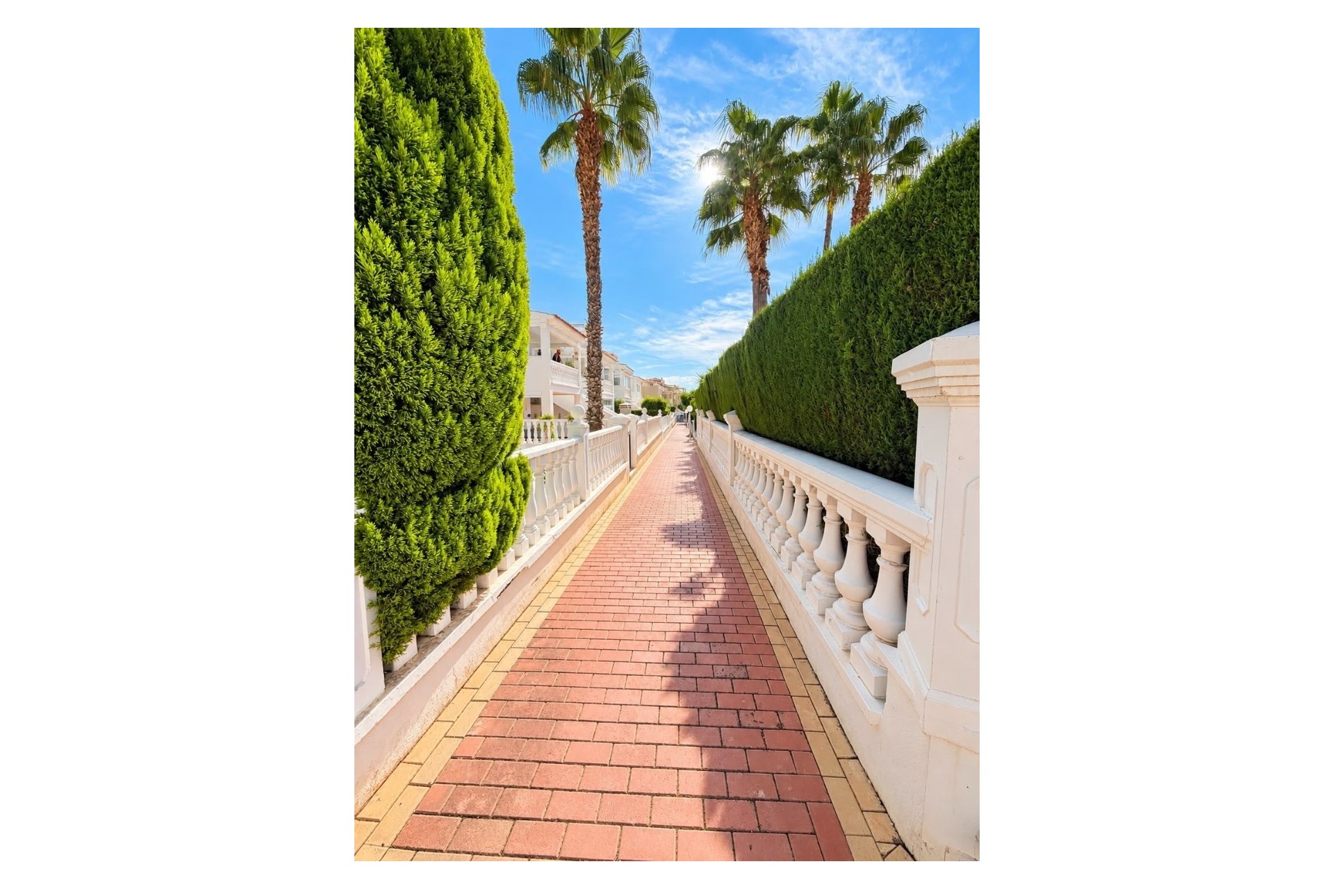 Sprzedaż - Dom szeregowy -
Alicante - Alicante (Alacant)