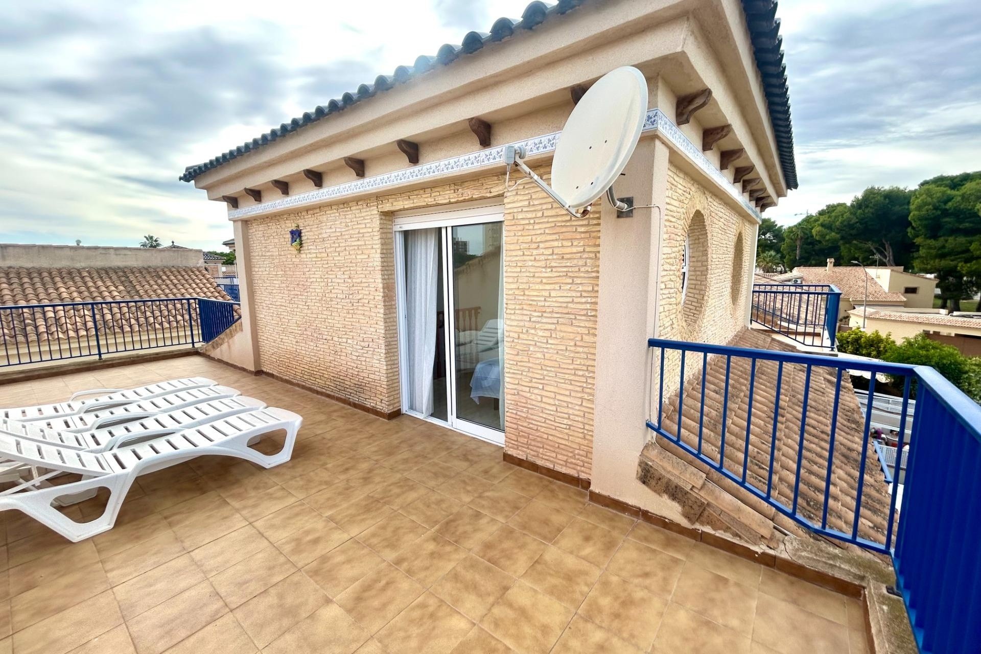 Sprzedaż - Dom szeregowy -
Dehesa de Campoamor - Campoamor