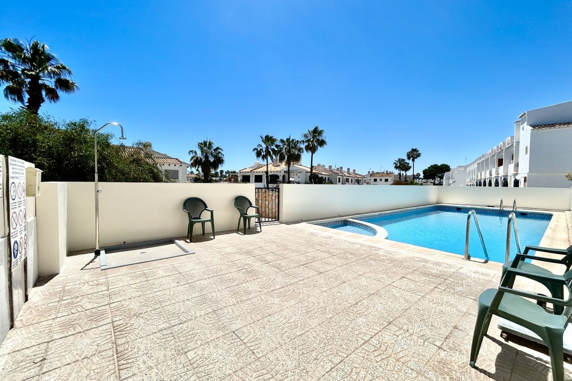 Sprzedaż - Dom szeregowy -
La Zenia - Costa Blanca